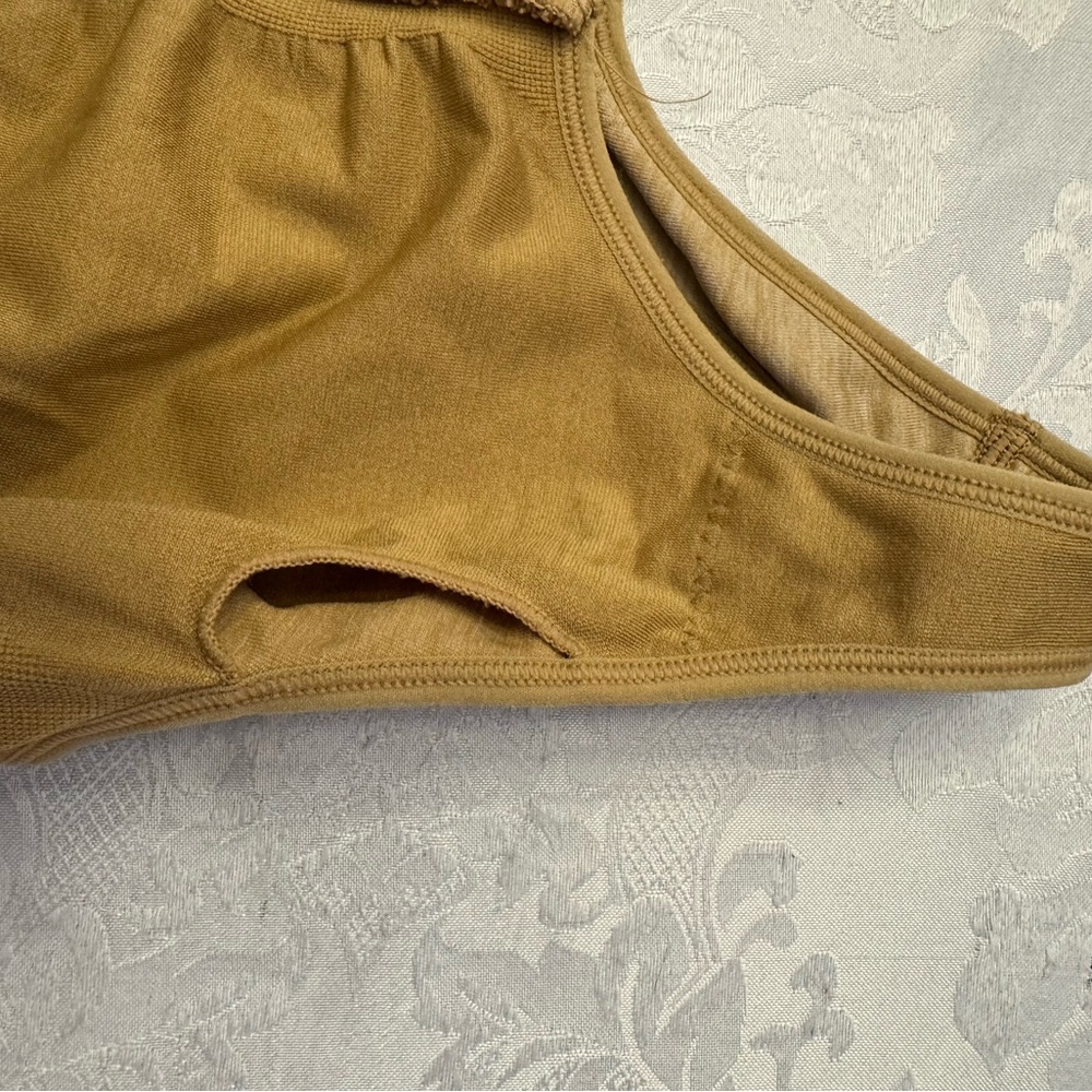 SHEFIT Size Med Lounge Bra Honey Wheat Sports Bra Zipper Front Wire Free 110004 - Picture 7 of 7